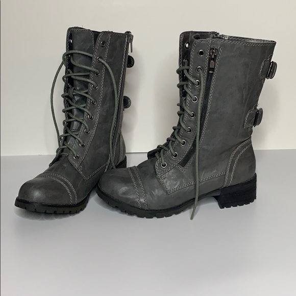 Aritzia Shoes - Gray Boots!